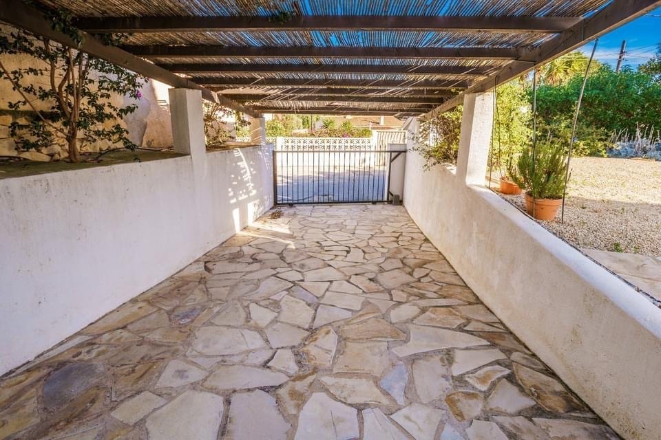 Villa exterieur met bergzicht